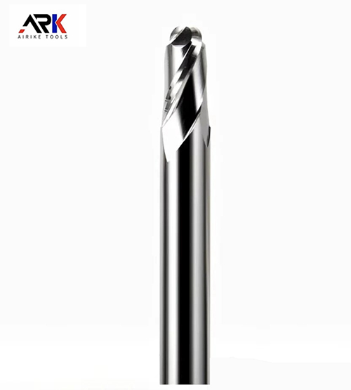 वेल्डेड मिलिङ कटरहरूको लागि घुमाउने गति कसरी चयन गर्ने? कारखाना व्याख्या गर्दछ